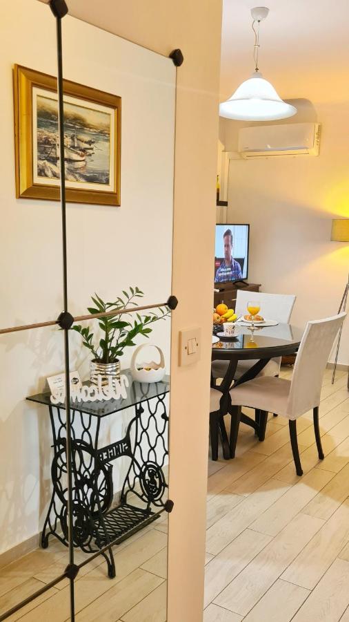 Apartment Sara Poljud Split Eksteriør billede
