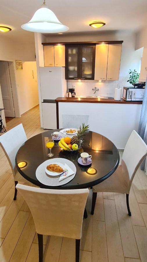 Apartment Sara Poljud Split Eksteriør billede